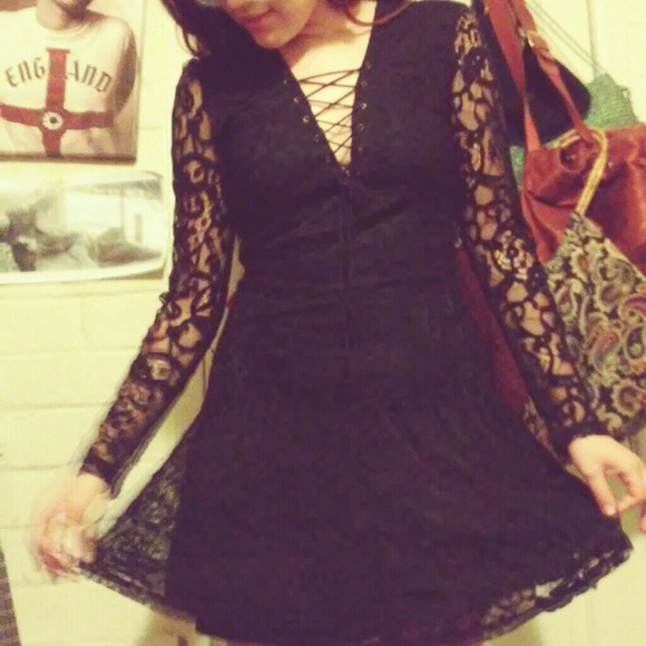 LBD - Picture 2 of 5